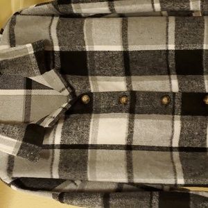 Soft plaid long sleeve top